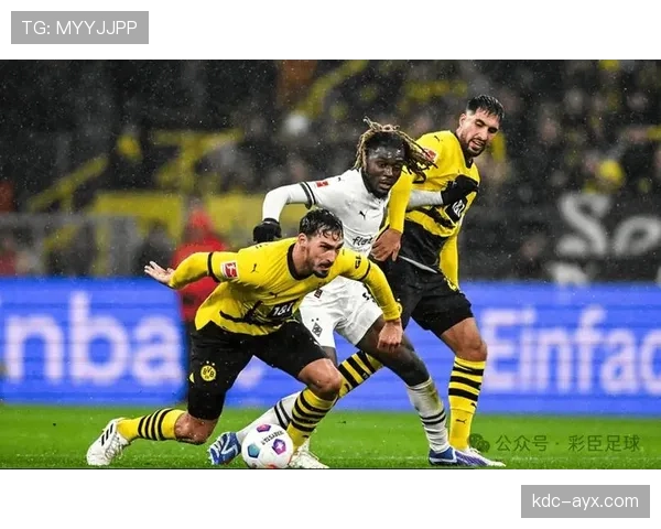 多特蒙德球星闪耀联赛，助球队逆转争冠劲敌状态回升