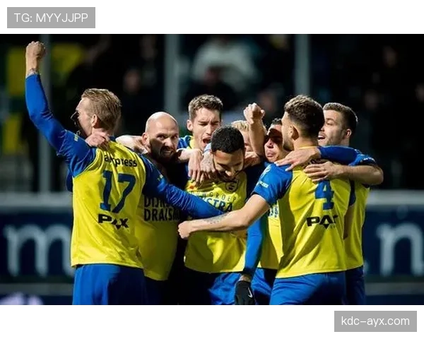 哥伦比亚队防守表现抢眼,状态回升迎战下一场挑战 哥伦比亚队防守表现抢眼,状态回升迎战下一场挑战