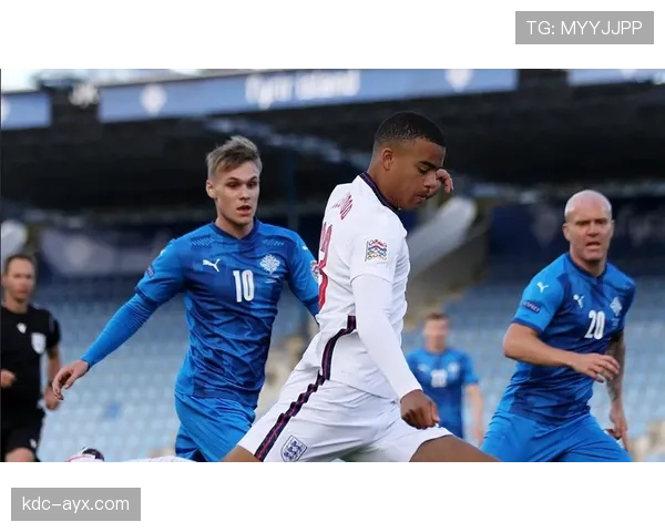 塔雷米强势对抗建功,助球队逆转取胜 塔雷米强势对抗建功,助球队逆转取胜